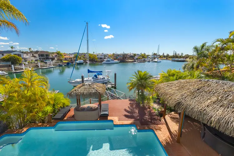 7 Plymouth Court, Raby Bay QLD 4163