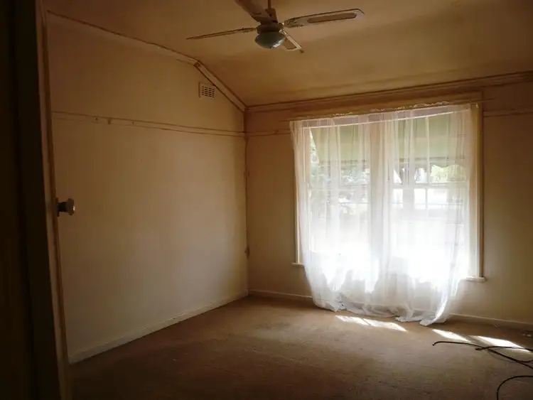 Sixth view of Homely house listing, 86 Jamouneau Street, Warracknabeal VIC 3393