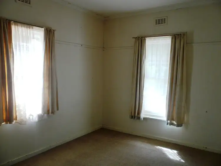 Seventh view of Homely house listing, 86 Jamouneau Street, Warracknabeal VIC 3393