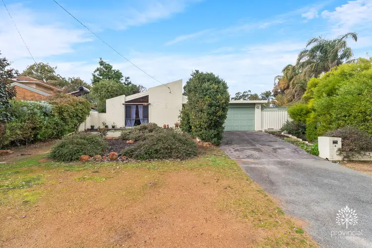 9 Baronet Road, Lesmurdie WA 6076