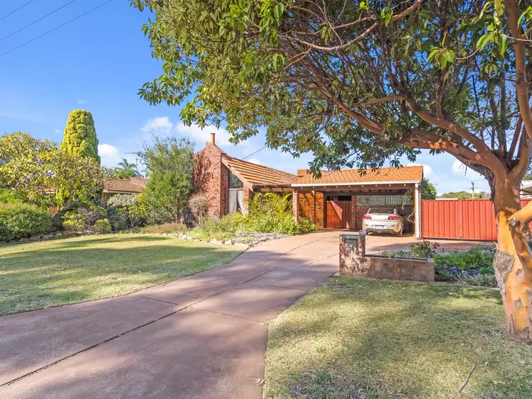 62 Kookerbrook Street, Dudley Park WA 6210