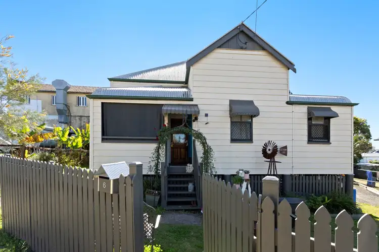 6 Fitzgibbon Street, North Ipswich QLD 4305