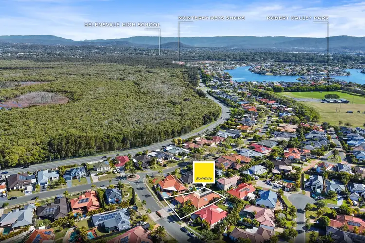4 John Dalley Drive, Helensvale QLD 4212