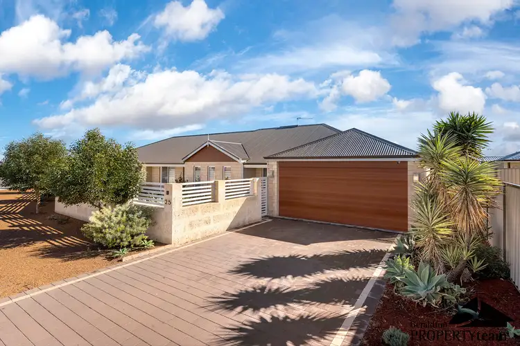 25 Shoreview Street, Wandina WA 6530