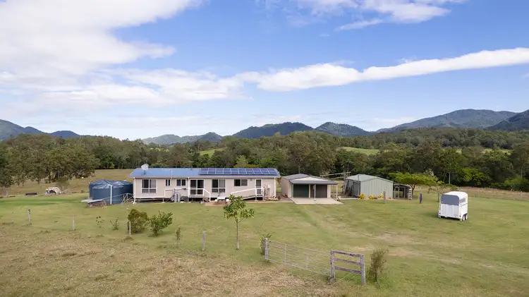 96 Ruggeris Road, Mount Charlton QLD 4741