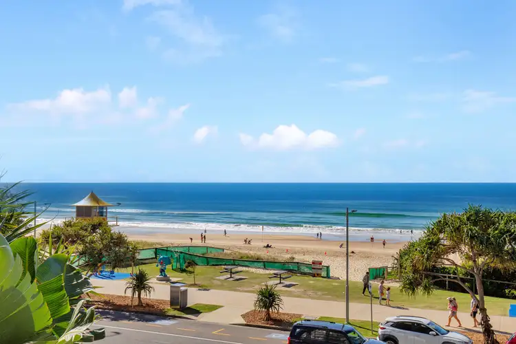 3J/3277 Cnr Staghorn Avenue & The Esplanade, Surfers Paradise QLD 4217