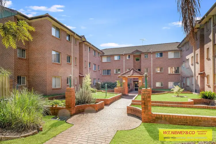 16/4 Dellwood Street, Bankstown NSW 2200