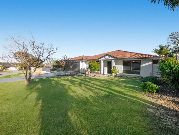 4 Palma Place, Coogee WA 6166