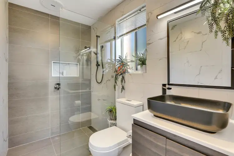 Sixth view of Homely house listing, 5 Willandra Place, Koonawarra NSW 2530