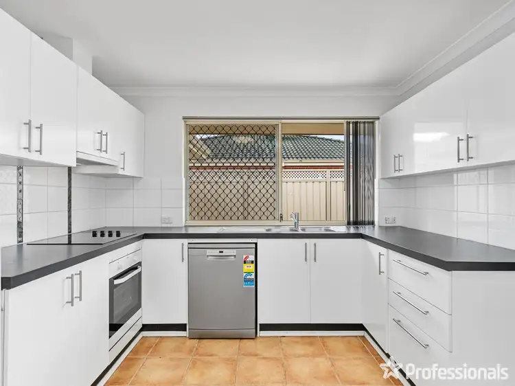 42 Oliphant Street