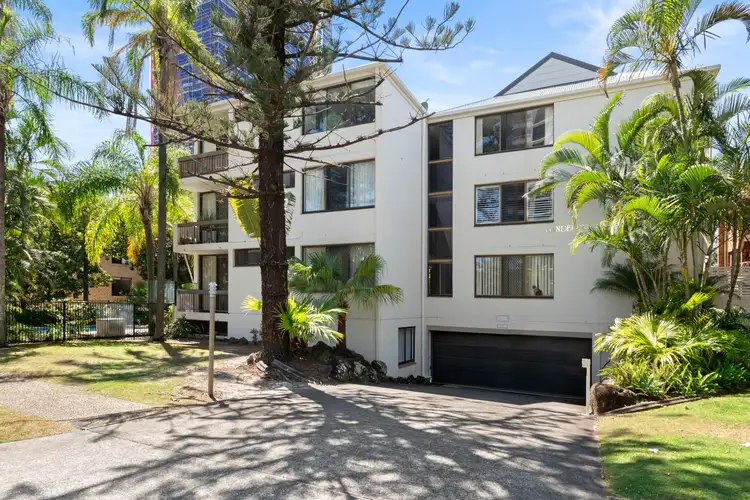 1/13 Federation Avenue, Broadbeach QLD 4218
