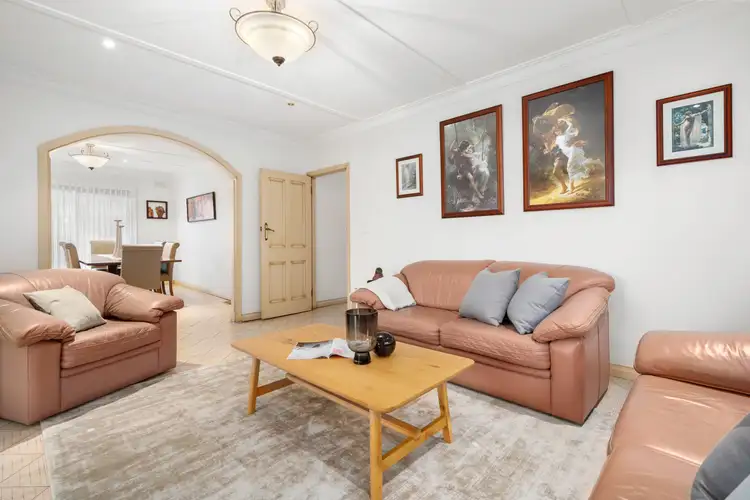Fifth view of Homely house listing, 5 Ashbrook Circuit, Bundoora VIC 3083
