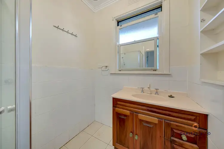 Fourth view of Homely house listing, 33 Ramu Parade, Heidelberg West VIC 3081