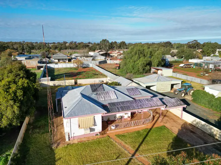 4 Popes Esplanade, Weethalle NSW 2669