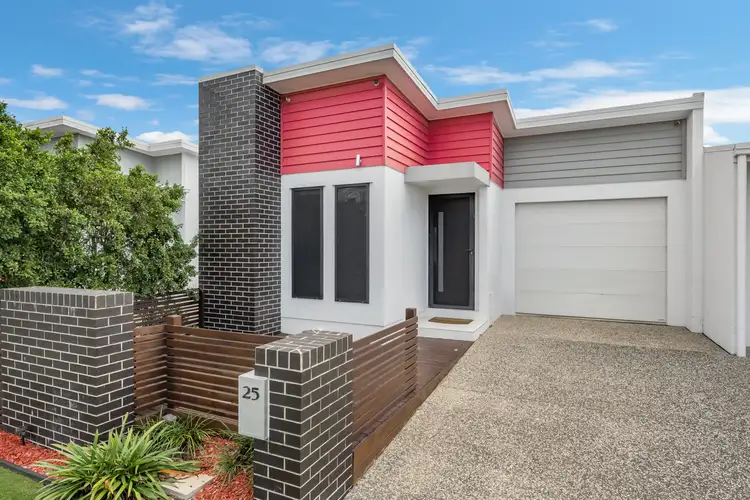 25 Masthead Avenue, Burdell QLD 4818
