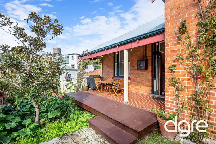 5 Dorothy Street, Fremantle WA 6160