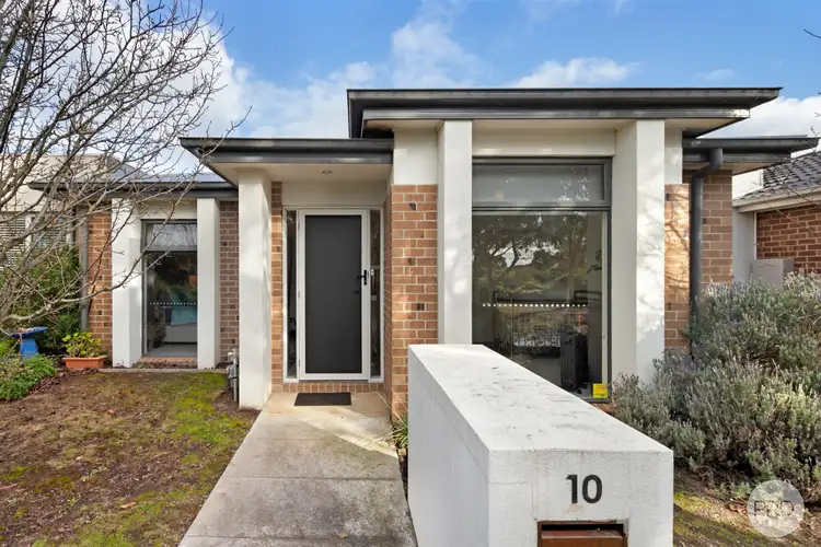10 Bastow Lane, Lucas VIC 3350