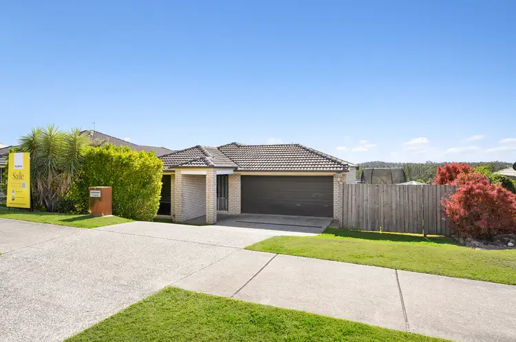 77 Mcauley Parade
