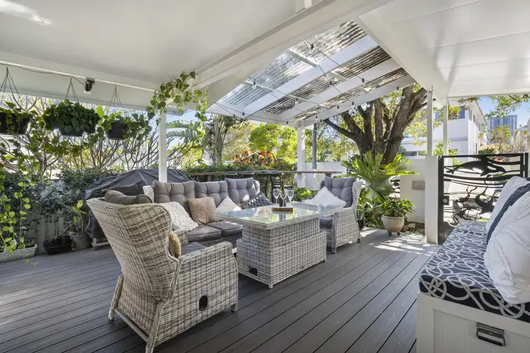 Second view of Homely house listing, 32 Pine Avenue, Surfers Paradise QLD 4217