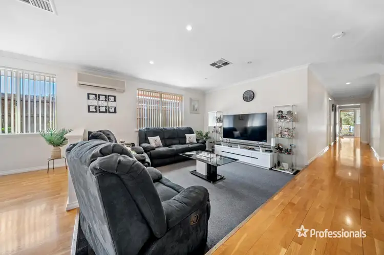 Fifth view of Homely house listing, 32 Halpin Circle, Ellenbrook WA 6069