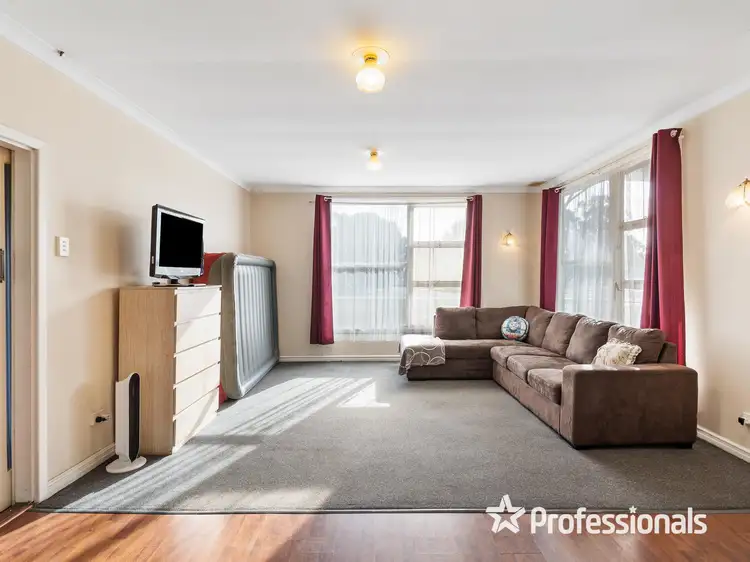 Seventh view of Homely house listing, 10 Royce Street, Singleton WA 6175