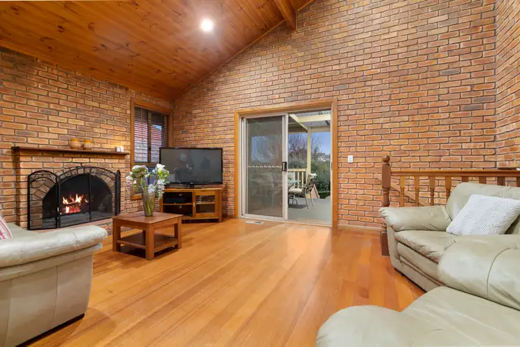 Sixth view of Homely house listing, 18 Barnard Court, Epping VIC 3076