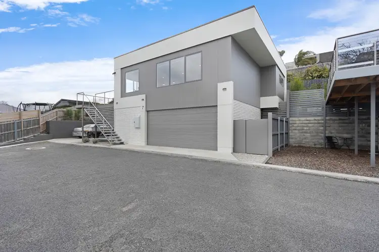 7/7-9 Malachi Court, Newnham TAS 7248