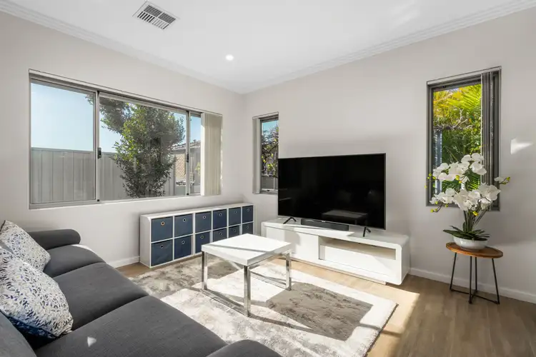 Sixth view of Homely house listing, 1 Stileman Heights, Kardinya WA 6163