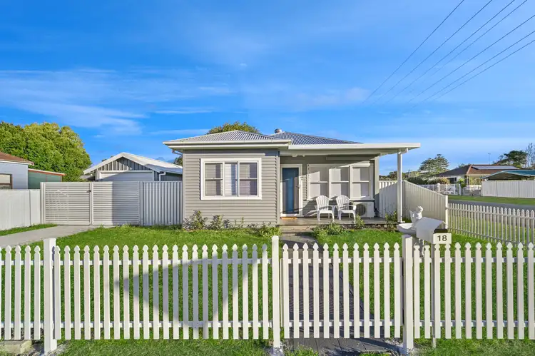 18 Bay Street, Swansea NSW 2281