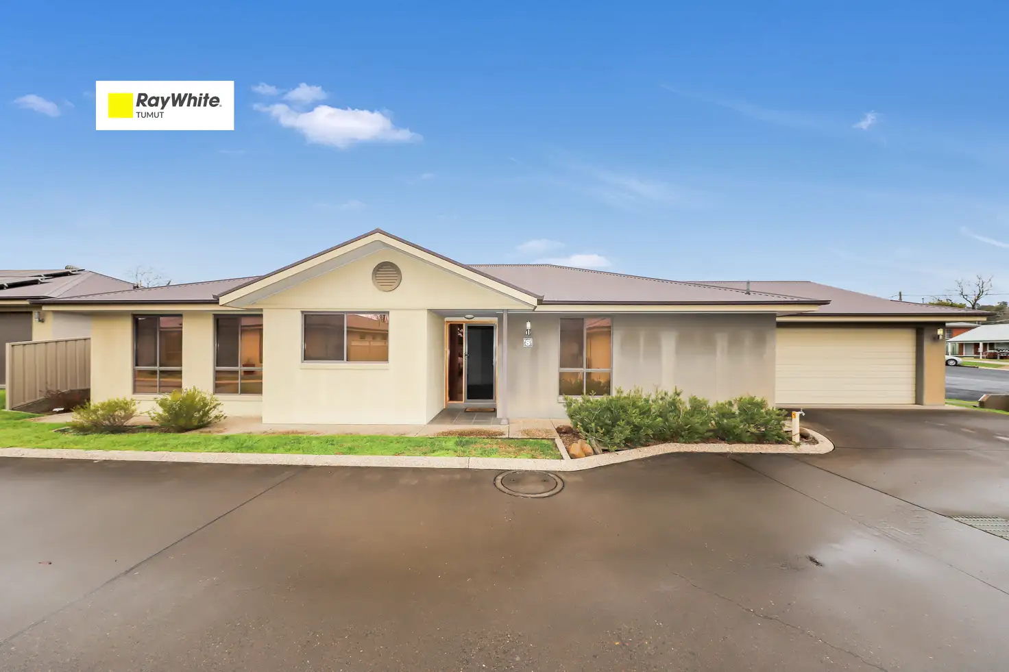 Main view of Homely house listing, 8/8-10 Russell Street, Tumut NSW 2720
