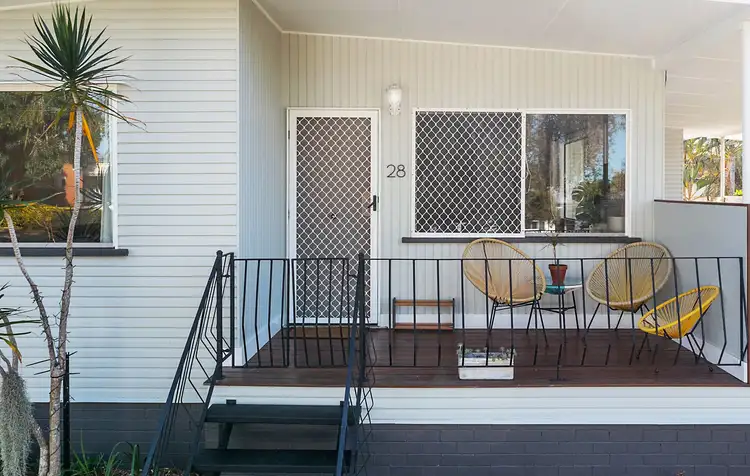 28 Trumpy Street, Silkstone QLD 4304