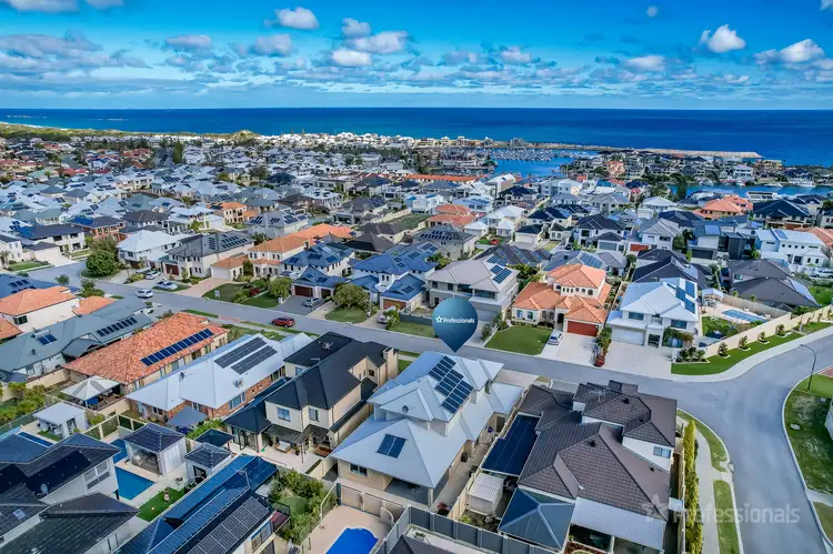 Second view of Homely house listing, 3 Keta Way, Mindarie WA 6030