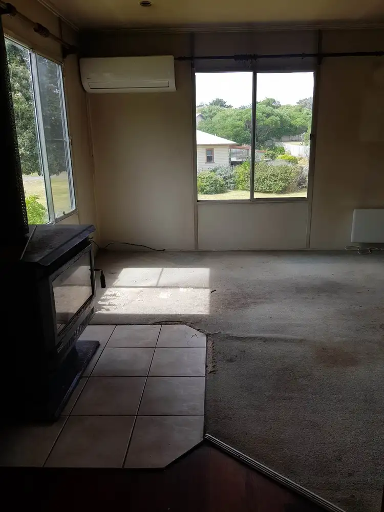 Fifth view of Homely house listing, 2 Munro Place, Currie TAS 7256