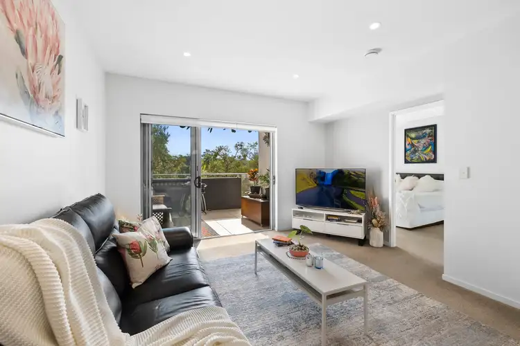 Main view of Homely unit listing, 15/14 Montrose Road, Taringa QLD 4068