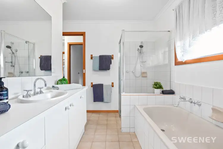Fourth view of Homely unit listing, 6A hakea Court, Altona Meadows VIC 3028
