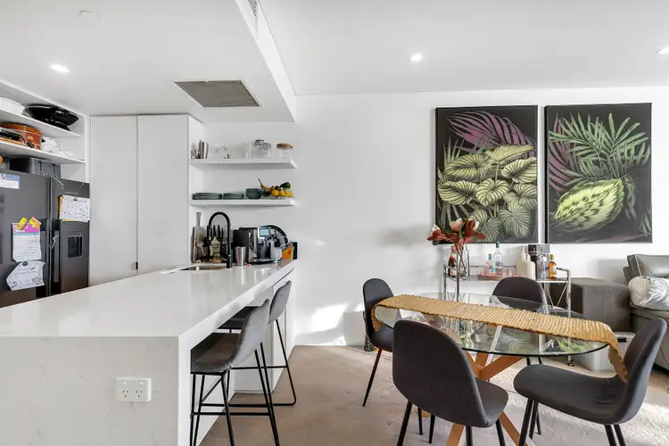 Fifth view of Homely apartment listing, 1402/62 Logan Road, Woolloongabba QLD 4102