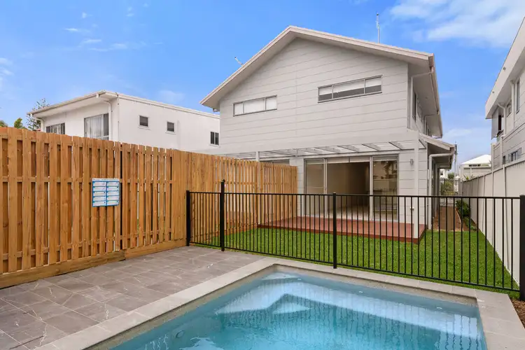 Second view of Homely semi-detached listing, 2/84 Palm Beach Avenue, Palm Beach QLD 4221