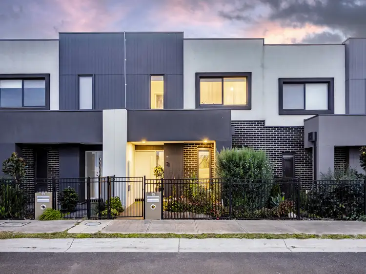 Third view of Homely townhouse listing, 15 Bona Vista Rise, Clyde VIC 3978