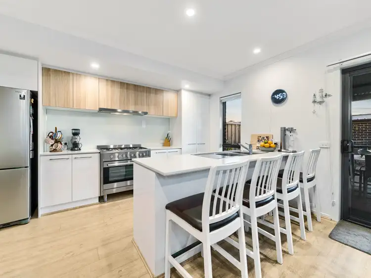 Fifth view of Homely townhouse listing, 15 Bona Vista Rise, Clyde VIC 3978