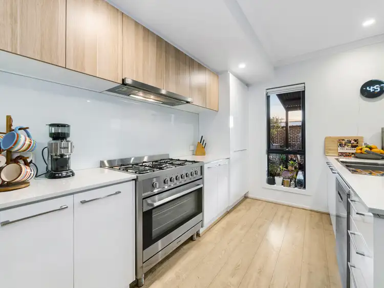 Sixth view of Homely townhouse listing, 15 Bona Vista Rise, Clyde VIC 3978