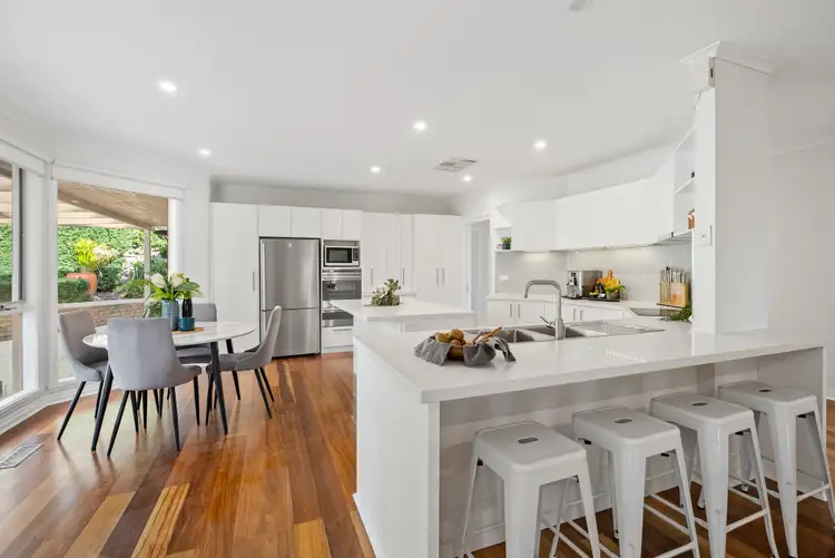 Fifth view of Homely house listing, 6 Crimea Close, Rowville VIC 3178