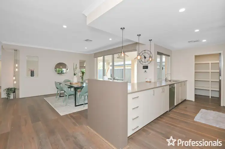 Fourth view of Homely house listing, 10 Menner Way, Piara Waters WA 6112