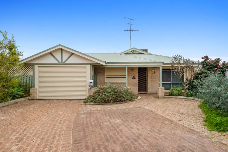 2/4 Trerose Close, Erskine WA 6210