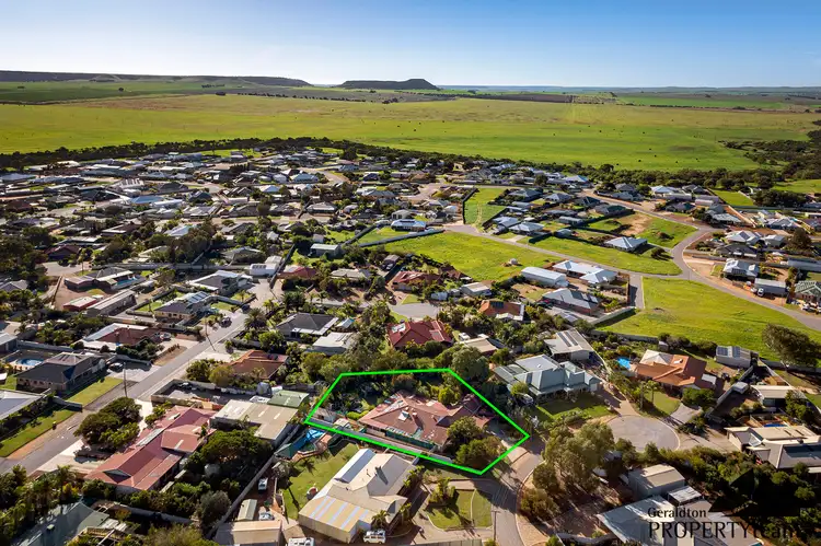 Second view of Homely house listing, 5 Steadman Close, Woorree WA 6530