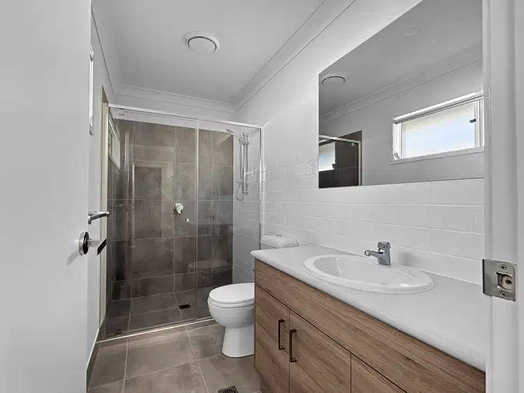 Fifth view of Homely house listing, 3 Dominque Way, Flinders View QLD 4305