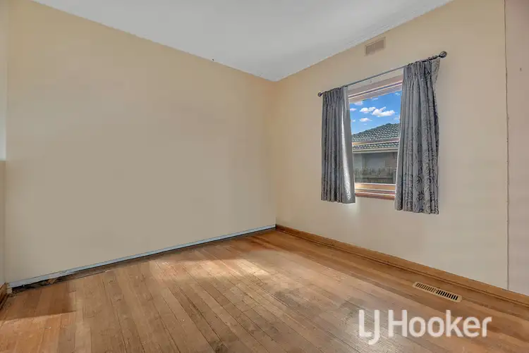 Sixth view of Homely house listing, 4 Myers Court, Melton VIC 3337