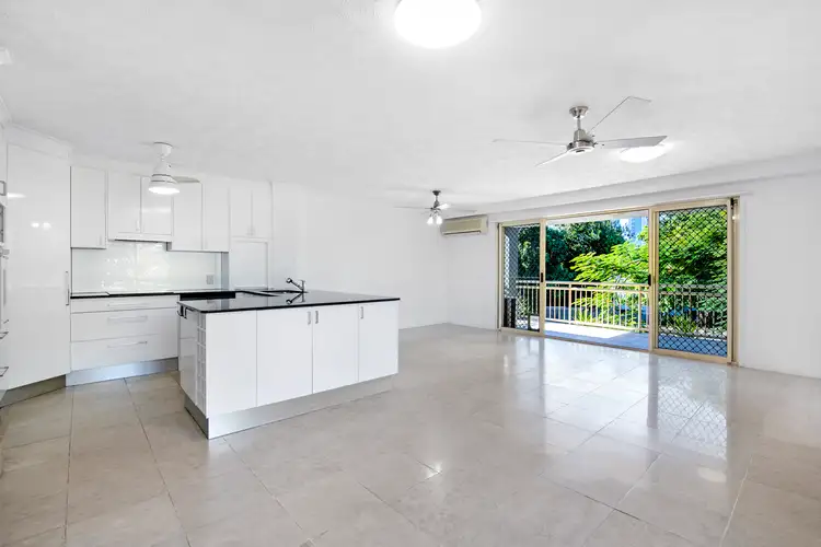 Main view of Homely unit listing, 7/74-78 Thomas Drive, Chevron Island QLD 4217