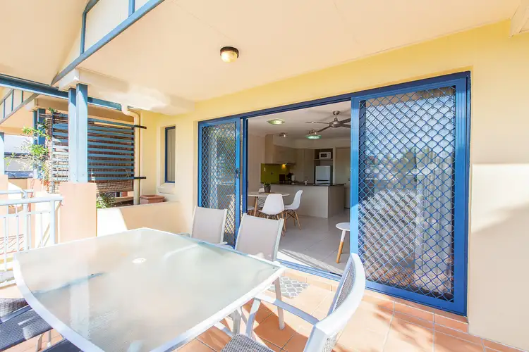 Sixth view of Homely apartment listing, 2/30 Clarendon Street, East Brisbane QLD 4169