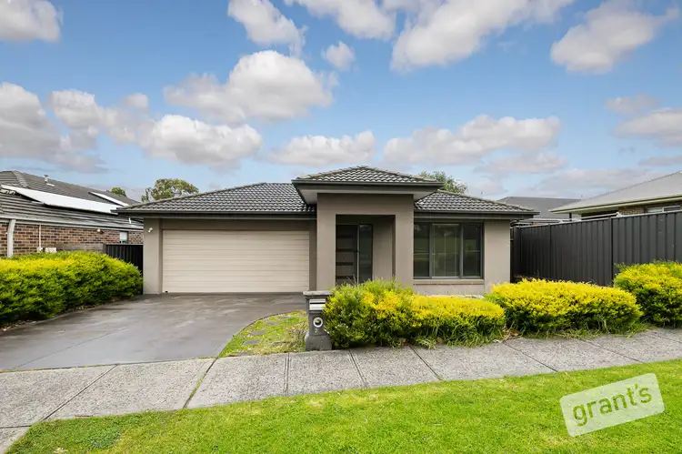 23 Sagan Drive, Cranbourne North VIC 3977