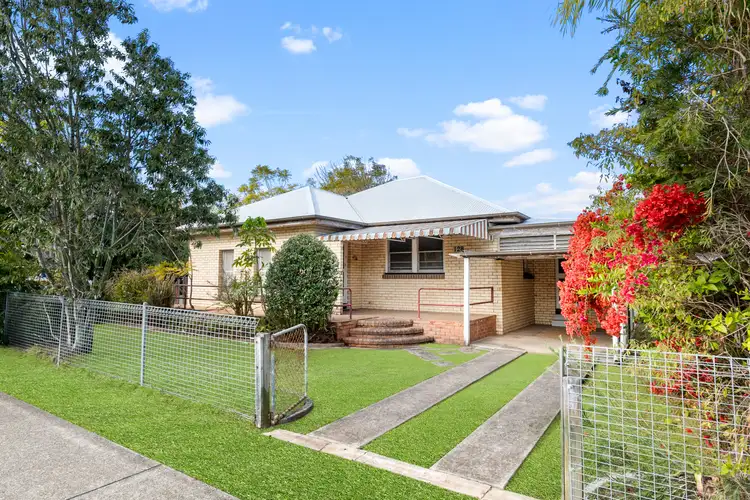 128 Maine Road, Clontarf QLD 4019